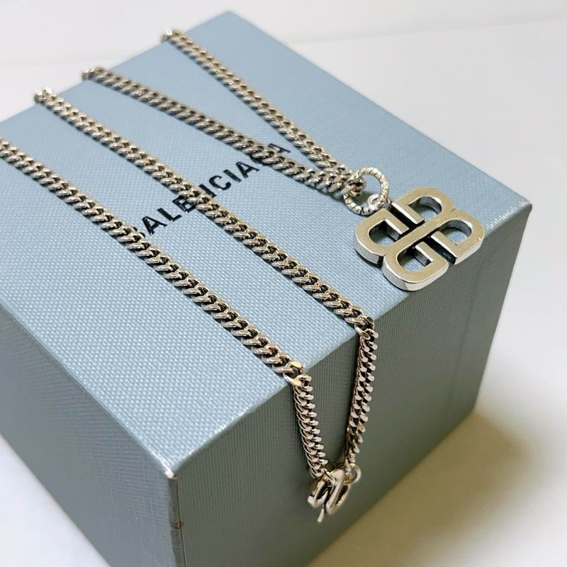 Balenciaga Necklace 10yxx69